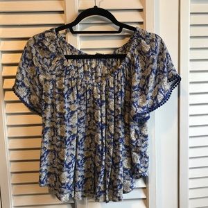 Off shoulder floral shirt